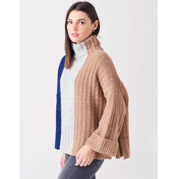 ELEVEN SIX Talia Mock Neck Alpaca Blend Poncho Sweater Medium/Large - Picture 2 of 11